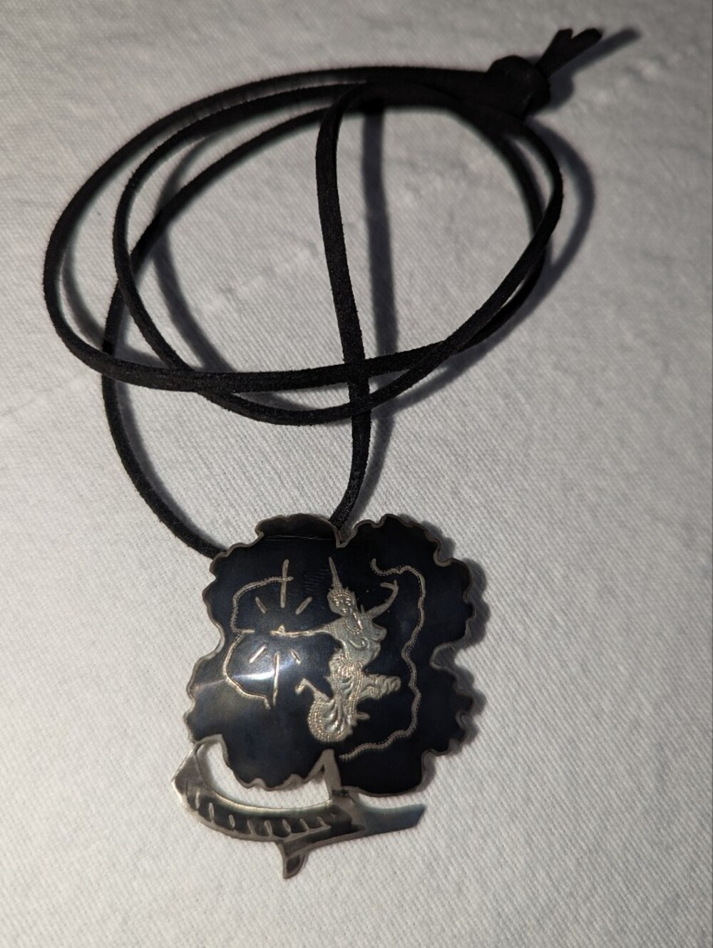 Siam Sterling Thai Princess Pendant Necklace on Cord